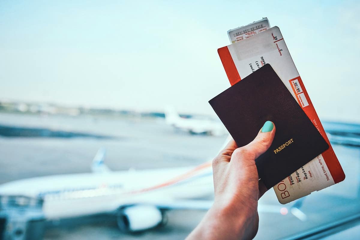 Secrets to finding cheap last-minute travel deals for budget travelers