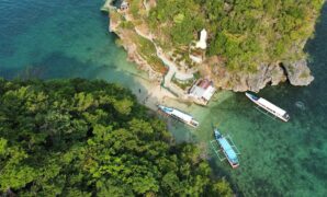 Island hopping itineraries exploring multiple unique island destinations